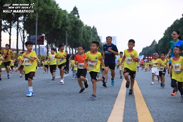 BINH DUONG NEW CITY HALF MARATHON 2024 - Ảnh #1727761