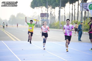 BINH DUONG NEW CITY HALF MARATHON 2024 - Ảnh #1757056