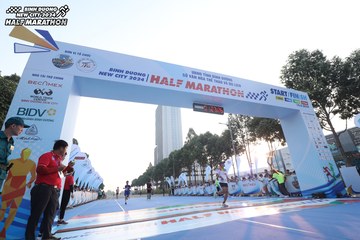 BINH DUONG NEW CITY HALF MARATHON 2024 - Ảnh #1738118