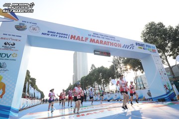 BINH DUONG NEW CITY HALF MARATHON 2024 - Ảnh #1821087