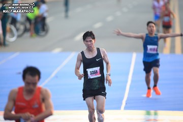 BINH DUONG NEW CITY HALF MARATHON 2024 - Ảnh #1740847