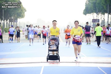 BINH DUONG NEW CITY HALF MARATHON 2024 - Ảnh #1761162