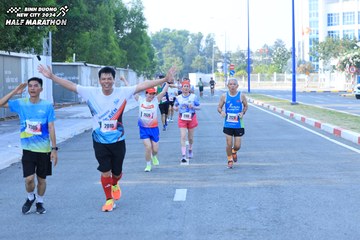 BINH DUONG NEW CITY HALF MARATHON 2024 - Ảnh #1769092