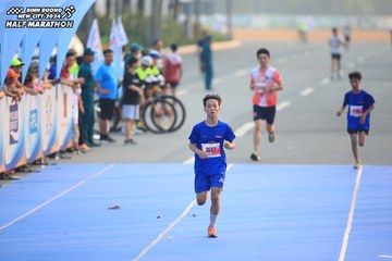 BINH DUONG NEW CITY HALF MARATHON 2024 - Ảnh #1740063