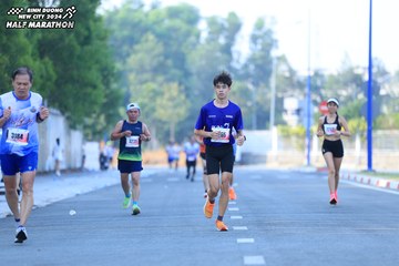 BINH DUONG NEW CITY HALF MARATHON 2024 - Ảnh #1766252