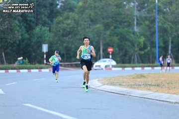 BINH DUONG NEW CITY HALF MARATHON 2024 - Ảnh #1735907