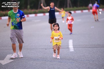 BINH DUONG NEW CITY HALF MARATHON 2024 - Ảnh #1727132