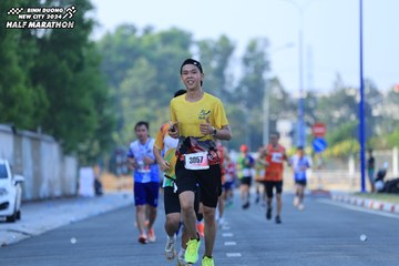 BINH DUONG NEW CITY HALF MARATHON 2024 - Ảnh #1765290