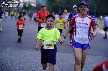 BINH DUONG NEW CITY HALF MARATHON 2024 - Ảnh #1724802