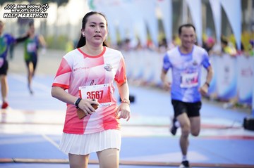 BINH DUONG NEW CITY HALF MARATHON 2024 - Ảnh #1761925