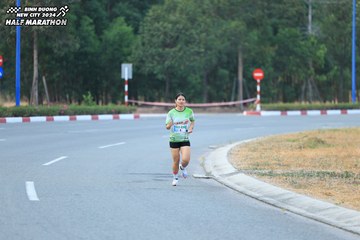 BINH DUONG NEW CITY HALF MARATHON 2024 - Ảnh #1735177