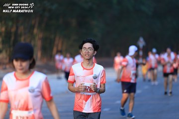 BINH DUONG NEW CITY HALF MARATHON 2024 - Ảnh #1772025