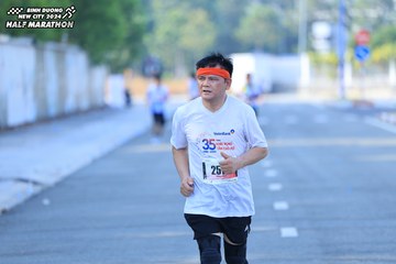 BINH DUONG NEW CITY HALF MARATHON 2024 - Ảnh #1771381