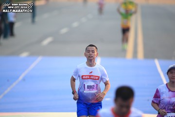 BINH DUONG NEW CITY HALF MARATHON 2024 - Ảnh #1740901