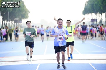 BINH DUONG NEW CITY HALF MARATHON 2024 - Ảnh #1760987