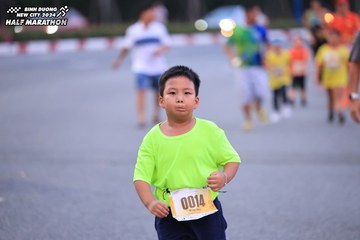 BINH DUONG NEW CITY HALF MARATHON 2024 - Ảnh #1726997