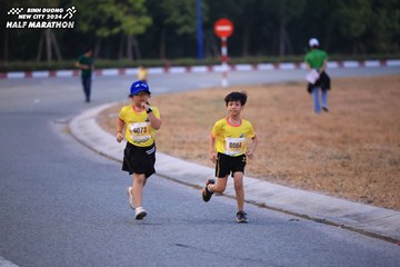 BINH DUONG NEW CITY HALF MARATHON 2024 - Ảnh #1727327