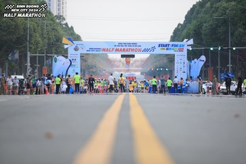 BINH DUONG NEW CITY HALF MARATHON 2024 - Ảnh #1728813