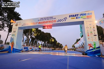 BINH DUONG NEW CITY HALF MARATHON 2024 - Ảnh #1729687