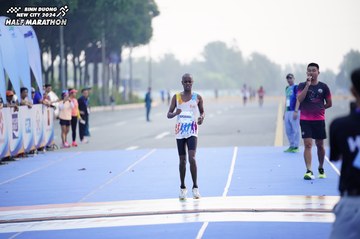 BINH DUONG NEW CITY HALF MARATHON 2024 - Ảnh #1772611