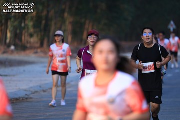 BINH DUONG NEW CITY HALF MARATHON 2024 - Ảnh #1772657