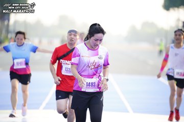 BINH DUONG NEW CITY HALF MARATHON 2024 - Ảnh #1757922