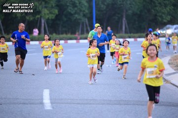 BINH DUONG NEW CITY HALF MARATHON 2024 - Ảnh #1726638