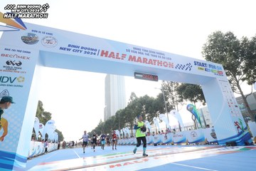 BINH DUONG NEW CITY HALF MARATHON 2024 - Ảnh #1822346