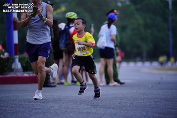 BINH DUONG NEW CITY HALF MARATHON 2024 - Ảnh #1724991