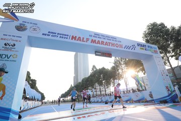 BINH DUONG NEW CITY HALF MARATHON 2024 - Ảnh #1820254