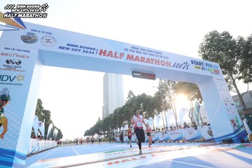 BINH DUONG NEW CITY HALF MARATHON 2024 - Ảnh #1820639