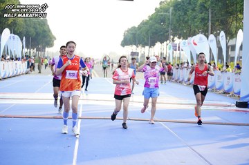 BINH DUONG NEW CITY HALF MARATHON 2024 - Ảnh #1762293