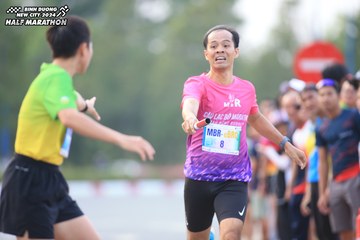 BINH DUONG NEW CITY HALF MARATHON 2024 - Ảnh #1736942