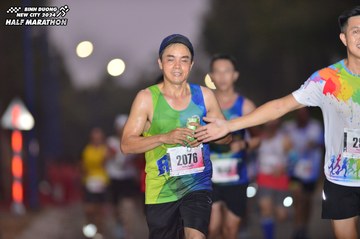 BINH DUONG NEW CITY HALF MARATHON 2024 - Ảnh #1756485