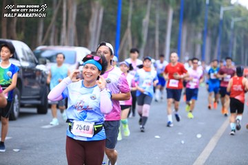 BINH DUONG NEW CITY HALF MARATHON 2024 - Ảnh #1750480