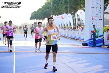 BINH DUONG NEW CITY HALF MARATHON 2024 - Ảnh #1760244