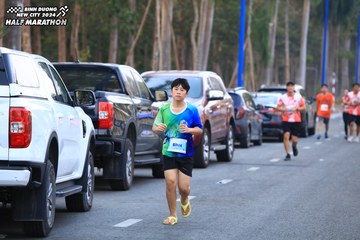 BINH DUONG NEW CITY HALF MARATHON 2024 - Ảnh #1756311