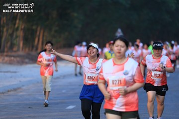 BINH DUONG NEW CITY HALF MARATHON 2024 - Ảnh #1772109