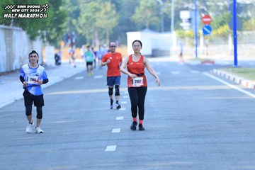 BINH DUONG NEW CITY HALF MARATHON 2024 - Ảnh #1771128