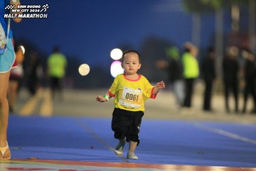 BINH DUONG NEW CITY HALF MARATHON 2024 - Ảnh #1728765