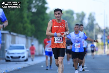 BINH DUONG NEW CITY HALF MARATHON 2024 - Ảnh #1765925