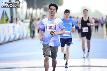 BINH DUONG NEW CITY HALF MARATHON 2024 - Ảnh #1760878