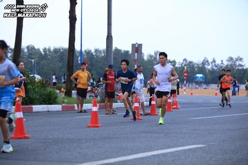 BINH DUONG NEW CITY HALF MARATHON 2024 - Ảnh #1727903