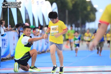 BINH DUONG NEW CITY HALF MARATHON 2024 - Ảnh #1727529