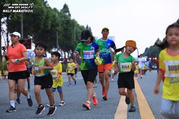 BINH DUONG NEW CITY HALF MARATHON 2024 - Ảnh #1727789