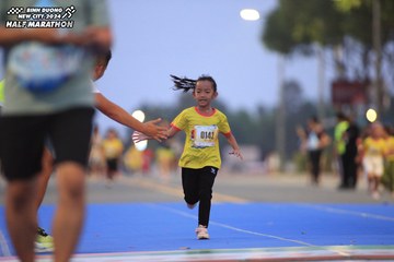 BINH DUONG NEW CITY HALF MARATHON 2024 - Ảnh #1724483
