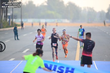 BINH DUONG NEW CITY HALF MARATHON 2024 - Ảnh #1739193