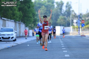 BINH DUONG NEW CITY HALF MARATHON 2024 - Ảnh #1766222