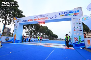 BINH DUONG NEW CITY HALF MARATHON 2024 - Ảnh #1729469