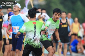 BINH DUONG NEW CITY HALF MARATHON 2024 - Ảnh #1736720
